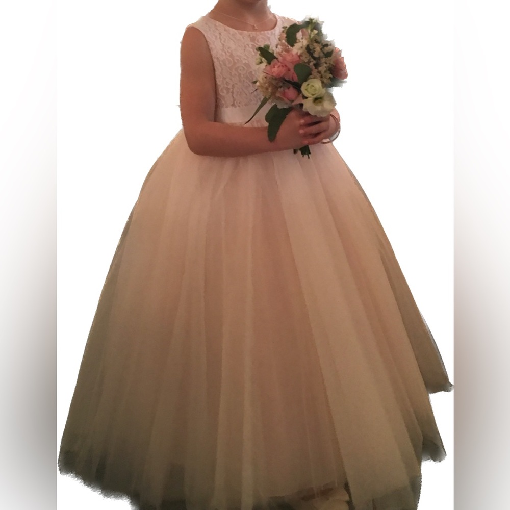 Flower girl dress, size 4, David’s Bridal